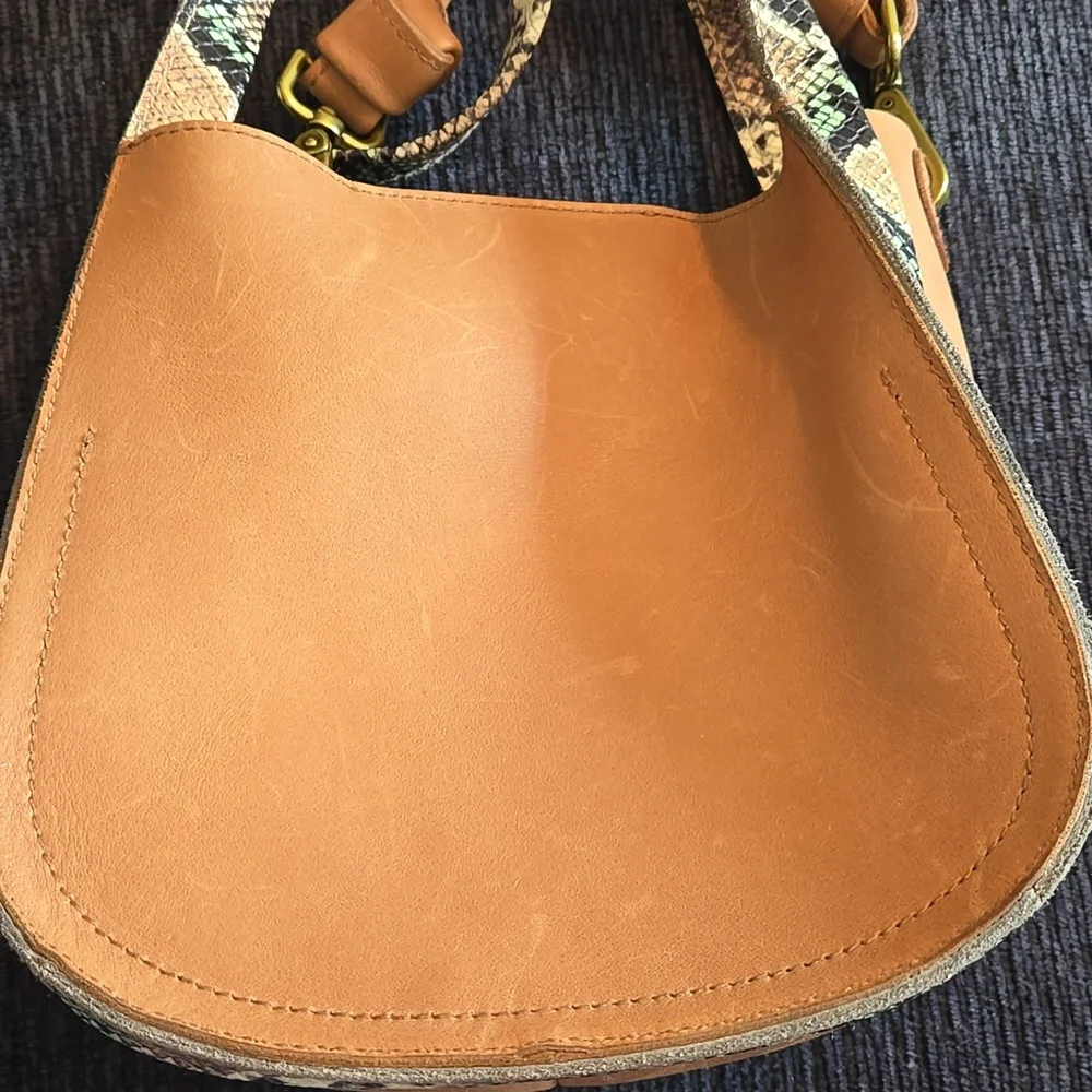 Madewell The Sydney Snake Leather Crossbody NWT - Picture 4 of 8